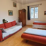 Zentral Gelegene Mit Grossem Garten Apartment *