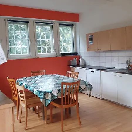 Appartement Zentral Gelegene Mit Grossem Garten