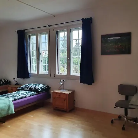 Apartamento Zentral Gelegene Mit Grossem Garten